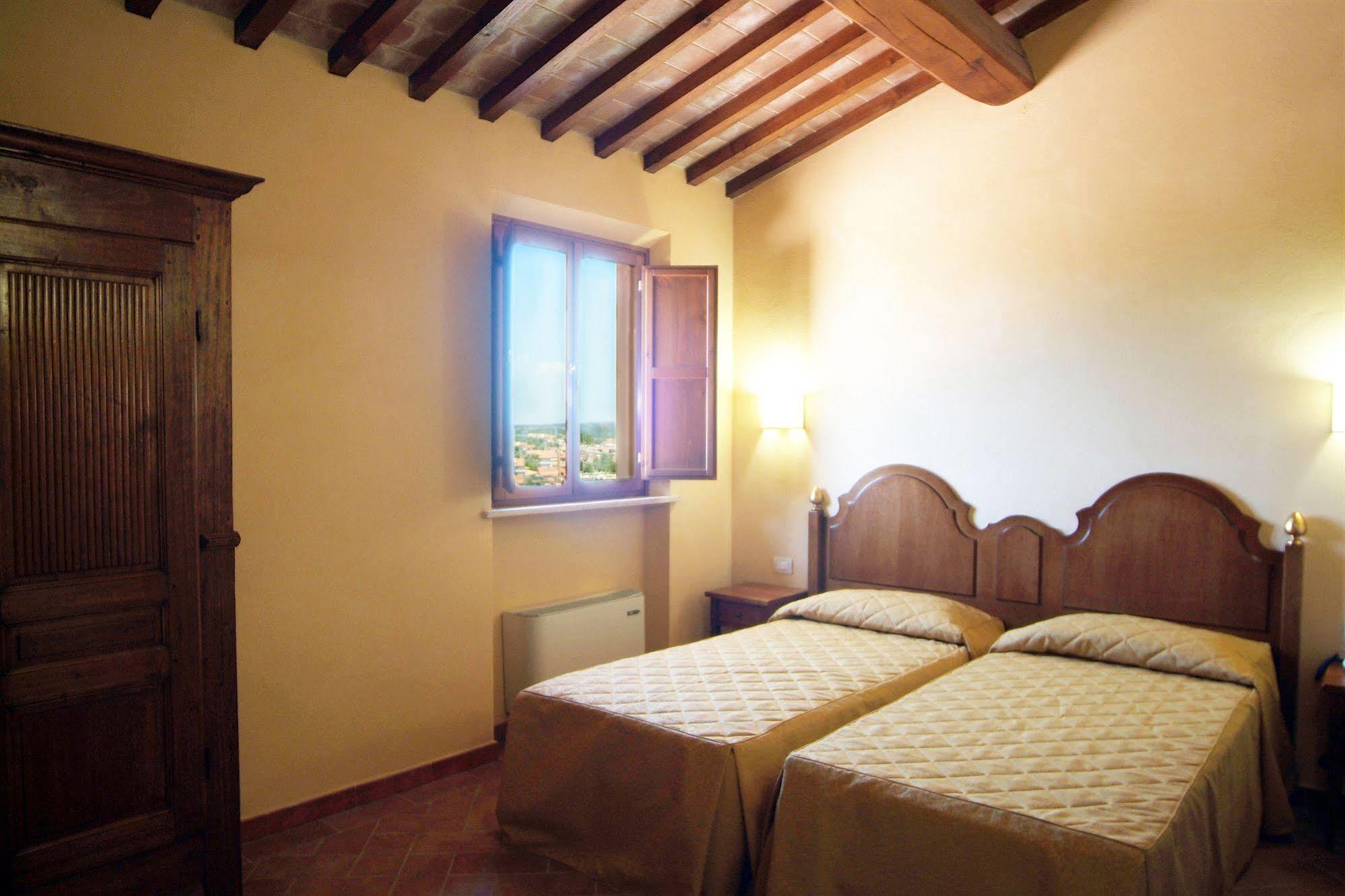 Casale Le Torri Hotel Ponsacco